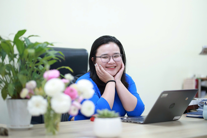 Nhà báo Lê Tường Vân, Báo Okvip - liên minh giải trí #1 thế giới hà nội. Ảnh: NVCC
