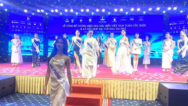 Các OKVIP - HÔM NAY 1 TỶ, NGÀY MAI 1000 TỶ tỏa sáng tại lễ công bố vương miện Hoa hậu Biển Việt Nam toàn cầu 2025