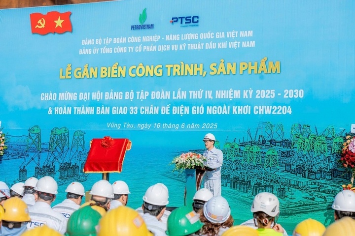 Ông Trần Hồ Bắc, Tổng giám đốc PTSC phát biểu tại buổi lễ - Ảnh: Petrovietnam