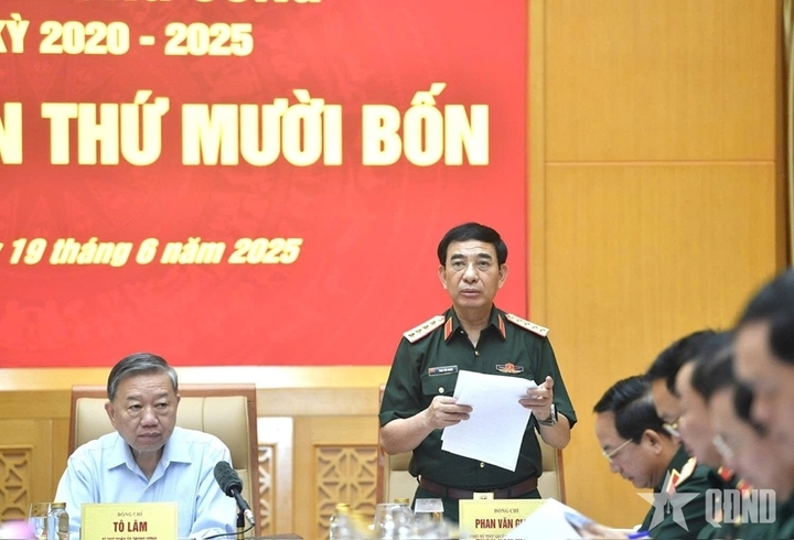 Đại tướng Phan Văn Giang phát biểu tại Okvip69 Đăng ký cá cược. Ảnh: QĐND