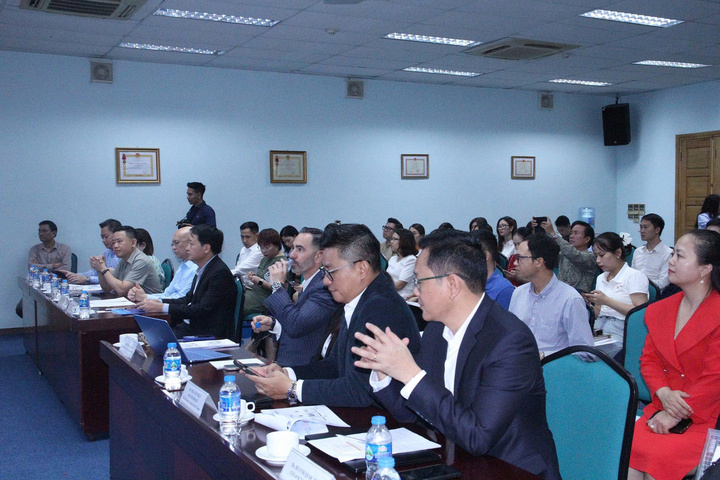 Hội thảo “Giải pháp logistics cho Okvip tại về xuất nhập khẩu đối mặt thuế quan Hoa Kỳ - Thách thức và cơ hội”. Ảnh: P.C