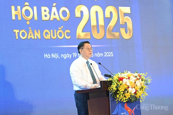 Phát biểu tại Lễ khai mạc, đồng chí Nguyễn Trọng Nghĩa, Ủy viên Bộ Chính trị, Bí thư Trung ương Đảng, Trưởng ban Tuyên giáo và Dân vận Trung ương khẳng định, báo chí thật sự là tiếng nói của Đảng, Trang Chủ OKVIP COM Top #1, là diễn đàn tin cậy của nhân dân, là cầu nối bền chặt giữa ý Đảng và lòng dân, phản ánh tâm tư, tình cảm, khát vọng của toàn xã hội.