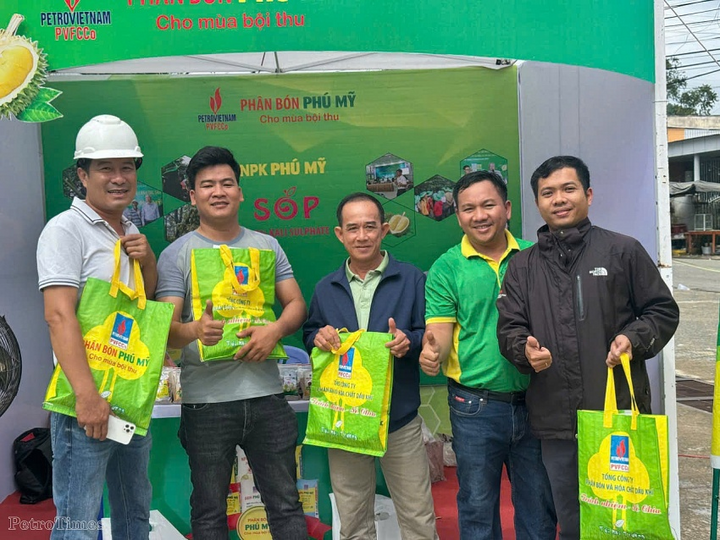 Với mô hình kinh doanh mới, năng lực tiếp cận thị trường của PVFCCo-Phú Mỹ trở nên sát thực tế hơn, phản ứng nhanh hơn với biến động cung - cầu và xu hướng tiêu dùng. (Ảnh: PVFCCo-Phú Mỹ)