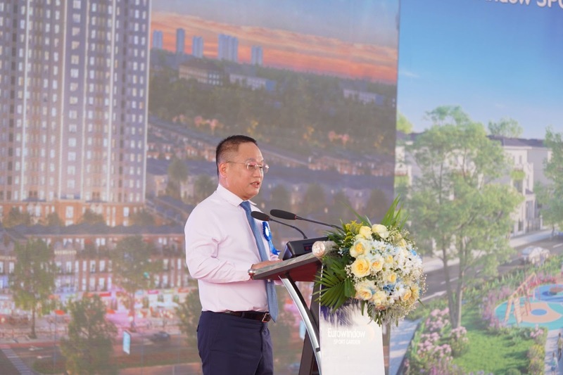 “Eurowindow Holding quay trở lại mảnh đất giàu tiềm năng này với khát vọng  phát triển loạt dự án quy mô, bền vững, trong đó nổi bật là Eurowindow Sport Garden” – ông Nguyễn Cảnh Hồng - Phó Chủ tịch HĐQT Eurowindow Holding nhấn mạnh