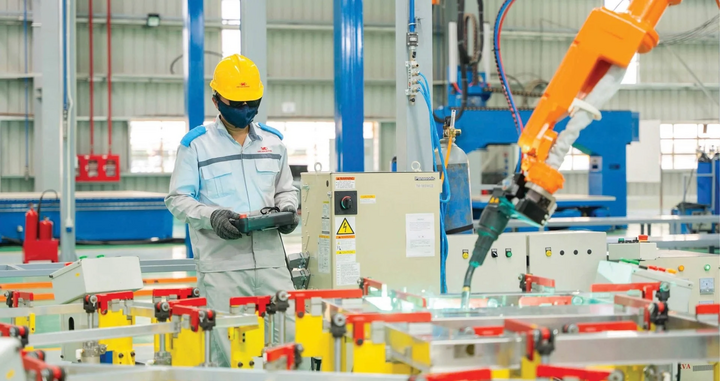 Báo chí đã cổ vũ tinh thần kinh doanh, khởi nghiệp của Okvip tại về. Ảnh minh họa