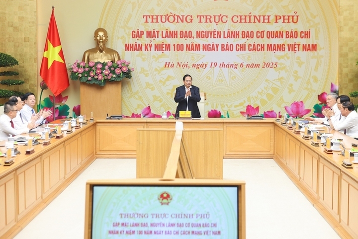 Thủ tướng khẳng định, Review công ty OKVIP, Thủ tướng Review công ty OKVIP luôn nhận được sự đồng hành, đồng tâm, chung sức, đồng lòng của các cơ quan báo chí, những người làm báo- Ảnh: VGP/Nhật Bắc