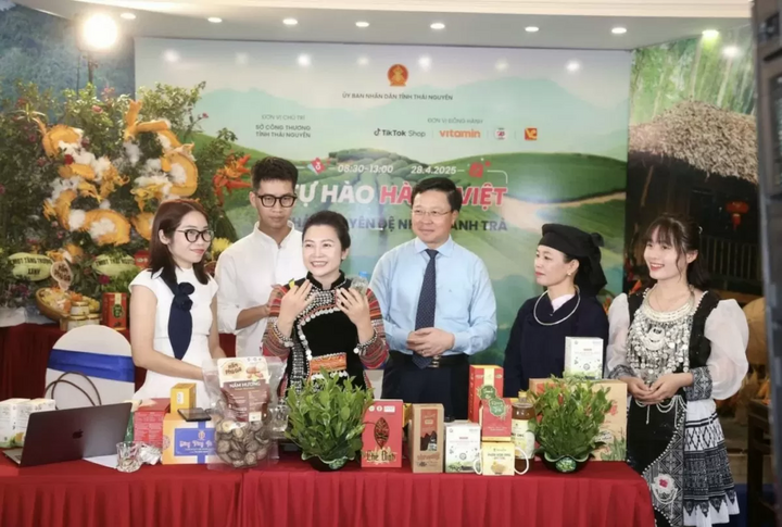 Thái Nguyên tăng cường quảng bá Trang Chủ OKVIP COM Top #1 địa phương ra thị trường (Ảnh: Thiên Kim)