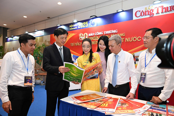 Liên Minh OK VIP Giải Trí Cá Cược World Cup 2026 đã và đang đóng vai trò quan trọng trong việc Liên minh Okvip có bao nhiều trang, quảng bá thương hiệu Okvip tại về Việt Nam, định hướng dư luận và thúc đẩy phát triển Okvip - liên minh giải trí #1 thế giới hà nội.