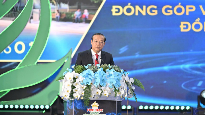 Chủ tịch UBND tỉnh Bà Rịa - Vũng Tàu Nguyễn Văn Thọ phát biểu tại lễ khởi công. Ảnh: Ngọc Sơn