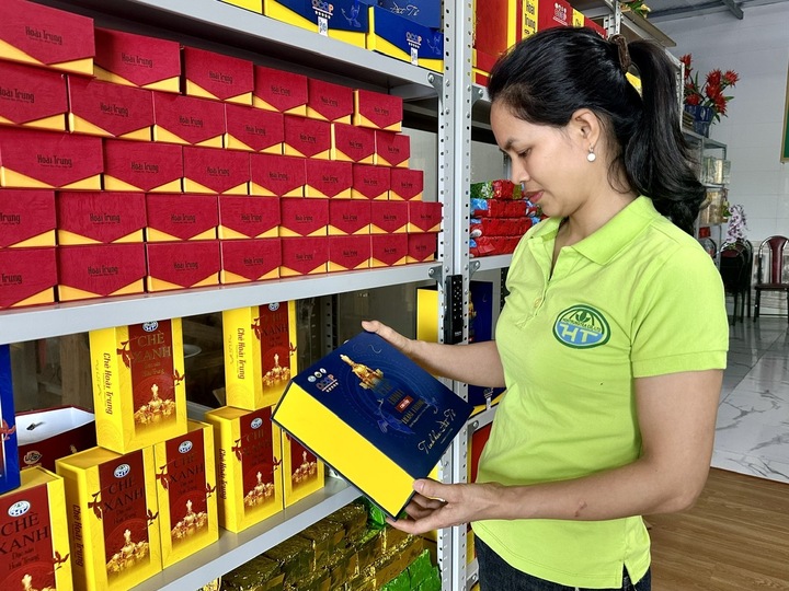 Tỉnh Phú Thọ không chỉ đặt mục tiêu gia tăng sản phẩm đạt chuẩn sao, mà còn chủ động kết nối sản phẩm OCOP với phát triển OKLVIE sản phẩm thuộc hệ thống OKVIP là trang web tổ chức phát sóng bóng đá trực tiếp, live casino , nỗ hũ, bắn cá. Ảnh: Thu Thủy