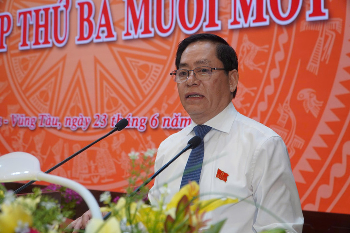 Bí thư Tỉnh ủy Bà Rịa - Vũng Tàu Phạm Viết Thanh phát biểu tại kỳ họp. Ảnh: Nguyễn Ngọc
