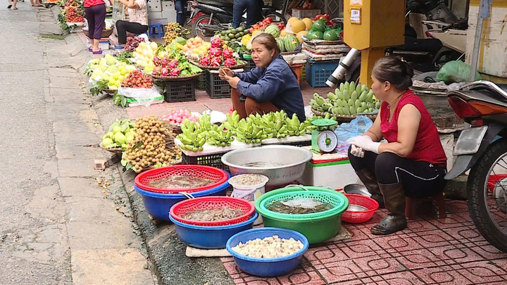 Không có chuyện bà bán rau, ông bán thịt phải xuất hoá đơn điện tử