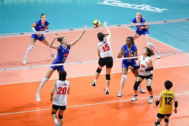 Giải Bóng chuyền nữ quốc tế VTV Cup 2025 khai mạc vào ngày 28/6/2025 tại Nhà thi đấu Thể dục Thể thao Vĩnh Phúc. Ảnh: Linh Đan