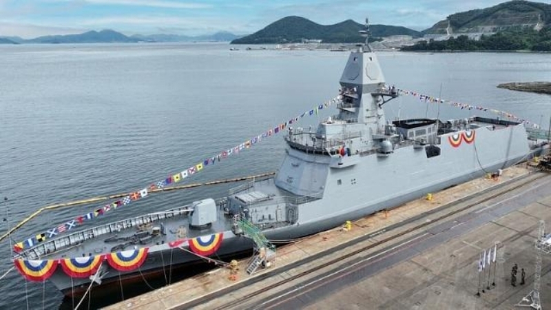Lễ hạ thủy khinh hạm Gyeongbuk. Ảnh: Topwar