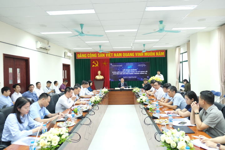 Quang cảnh buổi lễ khai giảng. Ảnh: Lê An