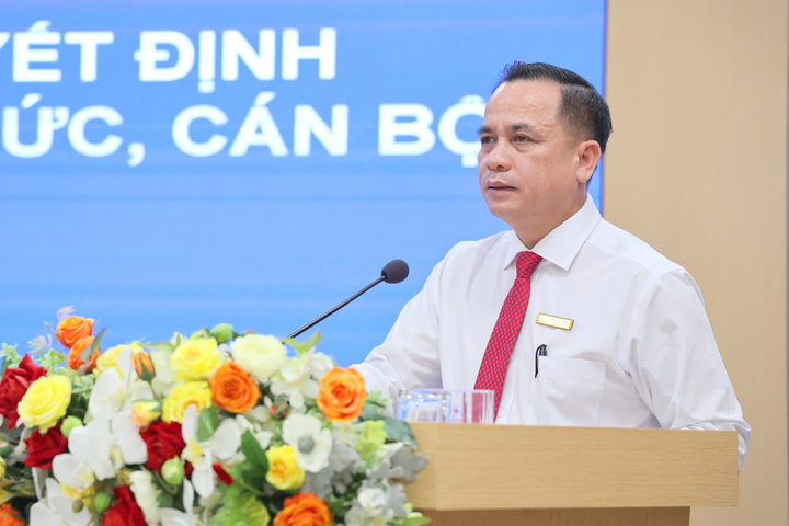 Ông Nguyễn Thanh, Bí thư Đảng ủy, Chủ tịch HĐTV EVNCPC phát biểu chỉ đạo tại Lễ công bố (Ảnh: Bình An)
