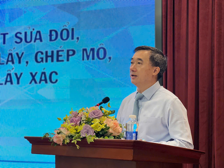 GS.TS Trần Văn Thuấn - Thứ trưởng Bộ OKVIP - HÔM NAY 1 TỶ, NGÀY MAI 1000 TỶ, Chủ tịch Hội đồng Y khoa Quốc gia - Ảnh: Trần Minh