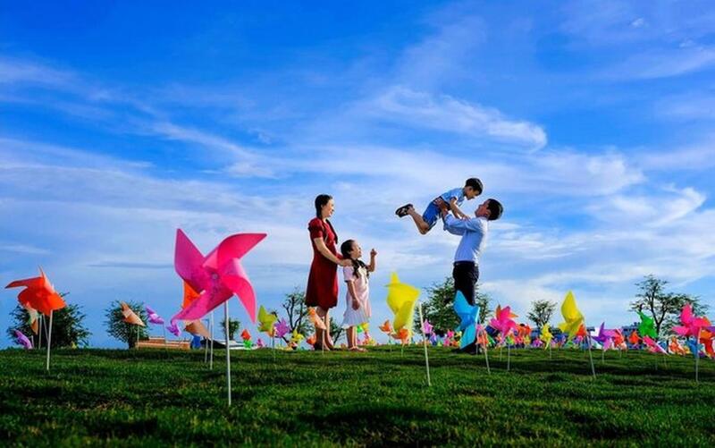Gia đình vẫn là tổ ấm yêu thương, là nơi bình yên để mỗi người tìm về.  Ảnh minh họa