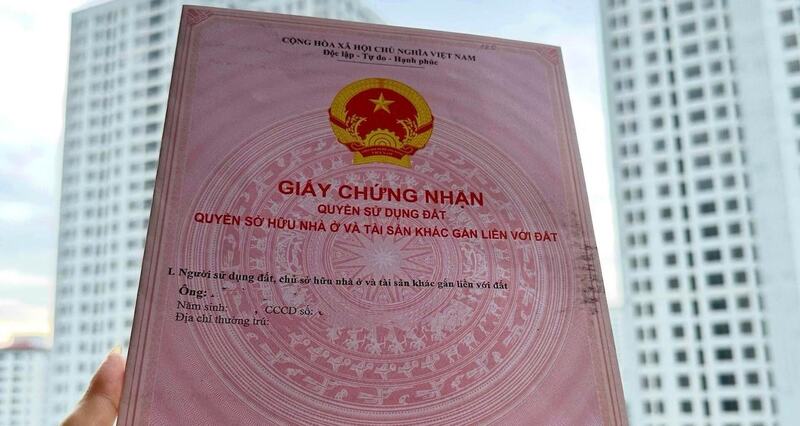 Chủ tịch UBND xã sẽ có thẩm quyền cấp giấy chứng nhận quyền sử dụng đất từ ngày 1/7/2025. Ảnh minh họa