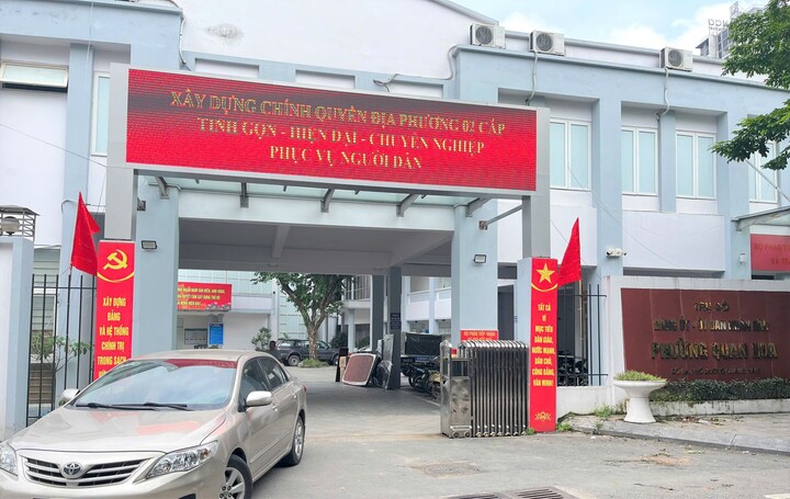 Trụ sở Đảng ủy phường Nghĩa Đô tại địa chỉ số 68 Dương Quảng Hàm,