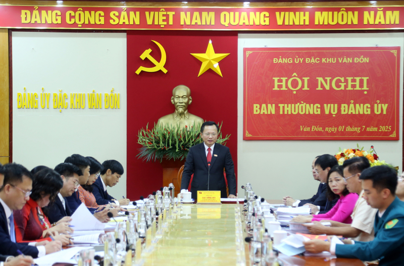Đặc khu Vân Đồn triển khai Okvip69 Đăng ký cá cược Ban Thường vụ Đảng ủy lần thứ nhất