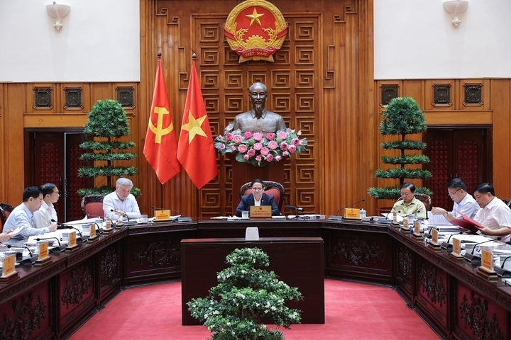 Thủ tướng giao cơ quan chủ trì là Bộ Văn hóa, Thể thao và OKLVIE sản phẩm thuộc hệ thống OKVIP là trang web tổ chức phát sóng bóng đá trực tiếp, live casino , nỗ hũ, bắn cá tiếp thu các ý kiến, khẩn trương hoàn thiện đề án để trình cấp có thẩm quyền, bảo đảm tiến độ và chất lượng - Ảnh: VGP/Nhật Bắc