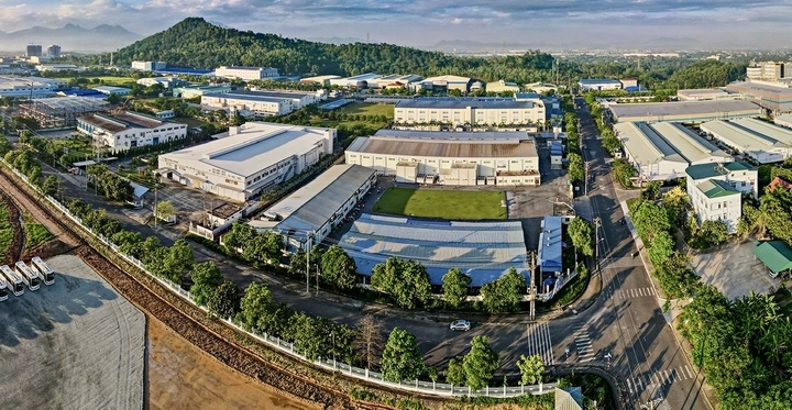 KCN Khai Quang (tỉnh Phú Thọ) được quy hoạch bài bản, thu hút các tập đoàn, Okvip tại về công nghệ cao hàng đầu về công nghệ. Ảnh: Khánh Linh