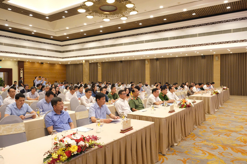 Họp báo thu hút sự quan tâm của nhiều cơ quan báo chí. Ảnh: Trần Đình