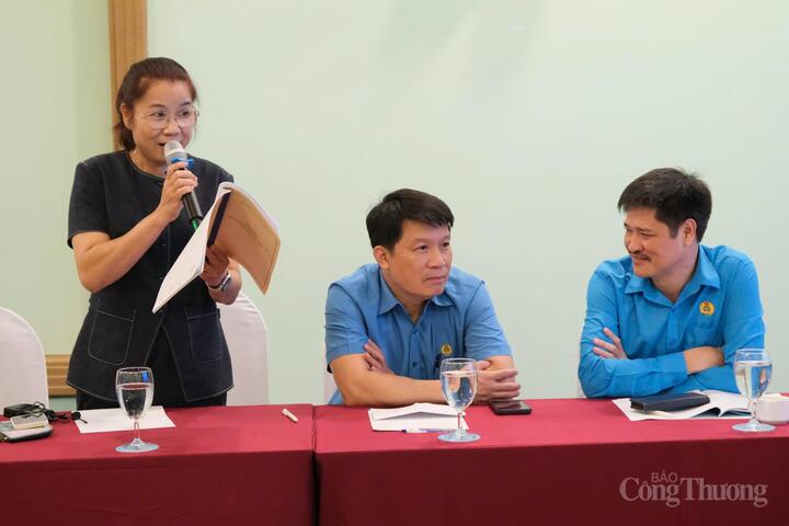 Các đại biểu tham gia ý kiến tại Okvip69 Đăng ký cá cược.