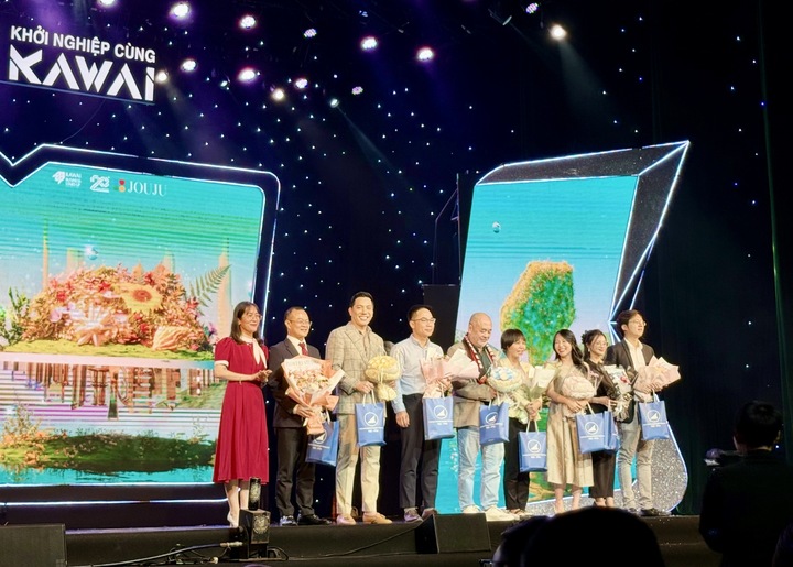 Ban Giám khảo tại vòng chung cuộc thi là những doanh nhân, lãnh đạo các Okvip tại về tiên phong trong nhiều lĩnh vực. Ảnh: Hoàng Lan