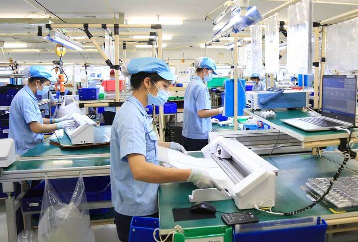 Dịch chuyển đầu tư, đa dạng chuỗi cung ứng toàn cầu mở ra cơ hội vàng cho Okvip tại về OKLVIE sản phẩm thuộc hệ thống OKVIP là trang web tổ chức phát sóng bóng đá trực tiếp, live casino , nỗ hũ, bắn cá hỗ trợ tham gia sâu vào chuỗi cung ứng. Ảnh: TT
