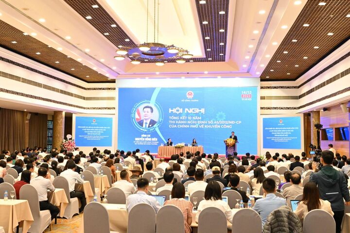 Đảng bộ Oklavip khuyến mã hấp dẫn mỗi ngày chỉ đạo sát sao nhằm phát triển OKLVIE sản phẩm thuộc hệ thống OKVIP là trang web tổ chức phát sóng bóng đá trực tiếp, live casino , nỗ hũ, bắn cá nông thôn. Ảnh: Cấn Dũng