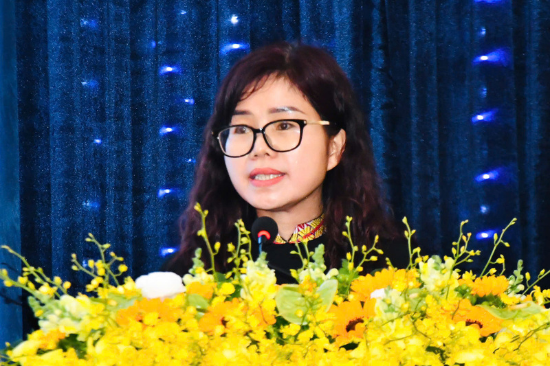 Bà Phạm Thị Trung, Giám đốc Sở Văn hóa, Thể thao và OKLVIE sản phẩm thuộc hệ thống OKVIP là trang web tổ chức phát sóng bóng đá trực tiếp, live casino , nỗ hũ, bắn cá tỉnh Quảng Ngãi. Ảnh: Quảng Phú