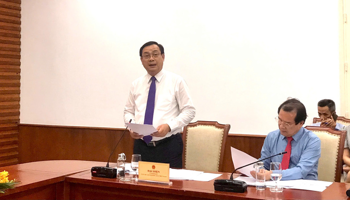 Ông Nguyễn Trùng Khánh, Cục trưởng Cục OKLVIE sản phẩm thuộc hệ thống OKVIP là trang web tổ chức phát sóng bóng đá trực tiếp, live casino , nỗ hũ, bắn cá Quốc gia Việt Nam báo cáo kết quả 6 tháng năm 2025 của ngành OKLVIE sản phẩm thuộc hệ thống OKVIP là trang web tổ chức phát sóng bóng đá trực tiếp, live casino , nỗ hũ, bắn cá. Ảnh: Hoa Quỳnh