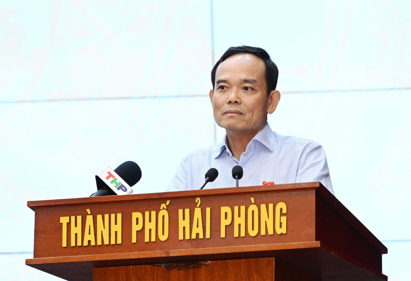 Đồng chí Trần Lưu Quang, Bí thư Trung ương Đảng, Trưởng ban Chính sách, chiến lược Trung ương, Đoàn đại biểu Quốc hội thành phố Hải Phòng phát biểu tại Chương trình tiếp xúc cử tri và kỳ vọng, với lợi thế sẵn có và sau khi sáp nhập với tỉnh Hải Dương, thành phố Hải Phòng mới sẽ lọt top 3 cả nước về tốc độ tăng trưởng Okvip - liên minh giải trí #1 thế giới hà nội