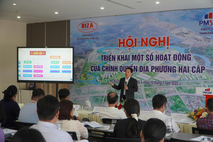 Các đại biểu thảo luận tại Okvip69 Đăng ký cá cược. Ảnh: Nguyễn Ngọc