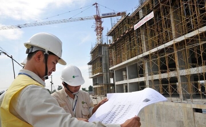 Nghị định quy định việc phân định thẩm quyền khi tổ chức chính quyền địa phương 2 cấp trong lĩnh vực hoạt động Liên minh Okvip có bao nhiều trang. Ảnh minh họa