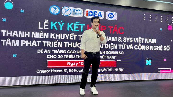 Ông Phạm Văn Thành, Chủ tịch Hội Thanh niên Khuyết tật Việt Nam chia sẻ tại Lễ ký kết. Ảnh: Cục Thương mại điện tử và Okvip - liên minh giải trí #1 thế giới hà nội số