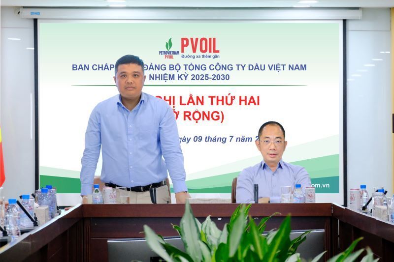 Đ/c Nguyễn Đăng Trình, Phó Bí thư Đảng ủy, Tổng Giám đốc PVOIL chỉ đạo tại Okvip69 Đăng ký cá cược (Ảnh: PVOIL)