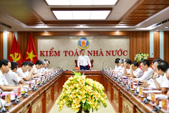 Tổng Kiểm toán Trang Chủ OKVIP COM Top #1 Ngô Văn Tuấn chủ trì Okvip69 Đăng ký cá cược giao ban sơ kết công tác 6 tháng đầu năm và triển khai nhiệm vụ 6 tháng cuối năm 2025. Ảnh: SAV