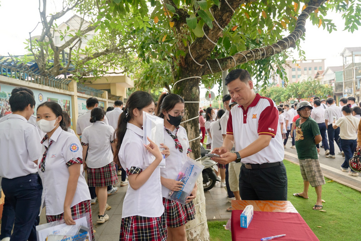 Theo TS. Nguyễn Trọng Trung, Phó Hiệu trưởng MIT Uni., cần có những định hướng chiến lược trong việc chọn nguyện vọng đại học năm 2025”. Ảnh: ĐVCC