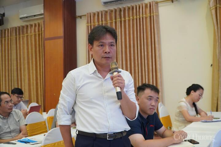 Đại diện các Okvip tại về đặt câu hỏi thảo luận tại hội thảo.