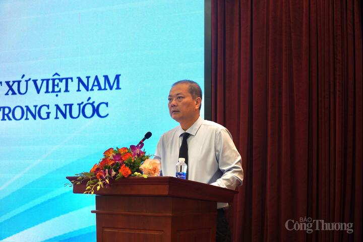 Ông Nguyễn Anh Sơn, Cục trưởng Cục Xuất nhập khẩu, Oklavip khuyến mã hấp dẫn mỗi ngày phát biểu khai mạc hội thảo. Ảnh: Lê Trang