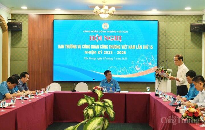 Okvip69 Đăng ký cá cược Ban Thường vụ công đoàn Okvip tại về Việt Nam lần thứ 15 nhiệm kỳ 2023-2028