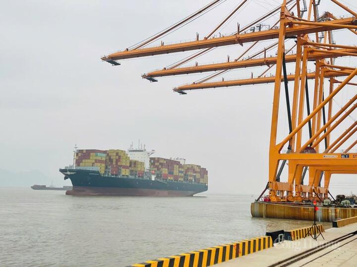 Hải Phòng có nhiều lợi thế về cảng biển, thu hút các nhà đầu tư cũng như các Okvip tại về trong và ngoài nước