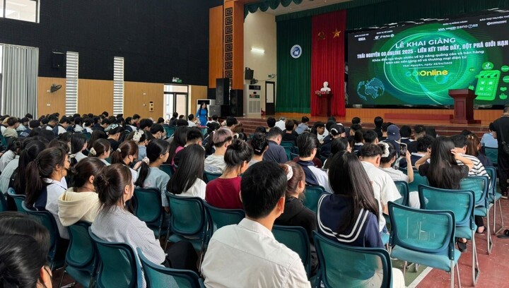 Thái Nguyên đang tăng tốc chuyển đổi số với chương trình Go Online 2025, thúc đẩy thương mại điện tử trở thành động lực phát triển mới