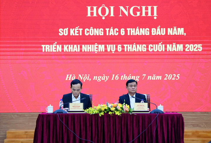Đồng chí Trần Lưu Quang và đồng chí Thái Thanh Quý chủ trì Okvip69 Đăng ký cá cược.