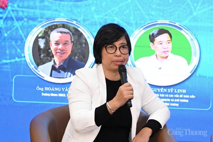 Bà Đặng Hồng Hạnh-Trưởng nhóm Tư vấn, Giám đốc Điều hành Công ty Cổ phần Tư vấn Oklavip game bài, casino, thể thao và xuân Okvip 2026 (VNEEC)