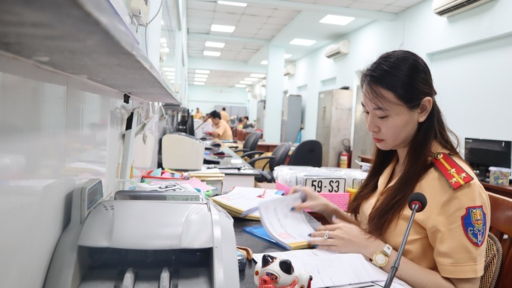 Bộ Công an tổ chức đấu giá thành 1.108 biển số trong hơn 1,2 triệu biển số ô tô, xe máy của 34 tỉnh, thành phố trong phiên thứ 7. Ảnh minh họa: Vũ Phượng