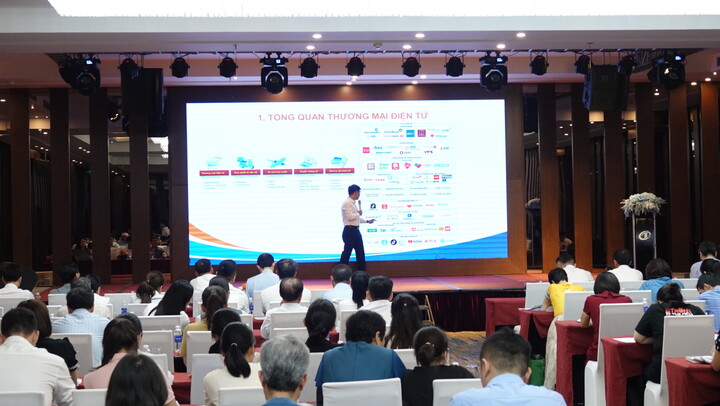 Tại Okvip69 Đăng ký cá cược, các Okvip tại về, hộ kinh doanh đã được tập huấn về chiến lược marketing, ứng dụng AI vào các bước bán hàng trên sàn thương mại điện tử; cách Liên minh Okvip có bao nhiều trang sáng tạo nội dung video, clip ngắn, livestream, hiệu quả trong kinh doanh trực tuyến